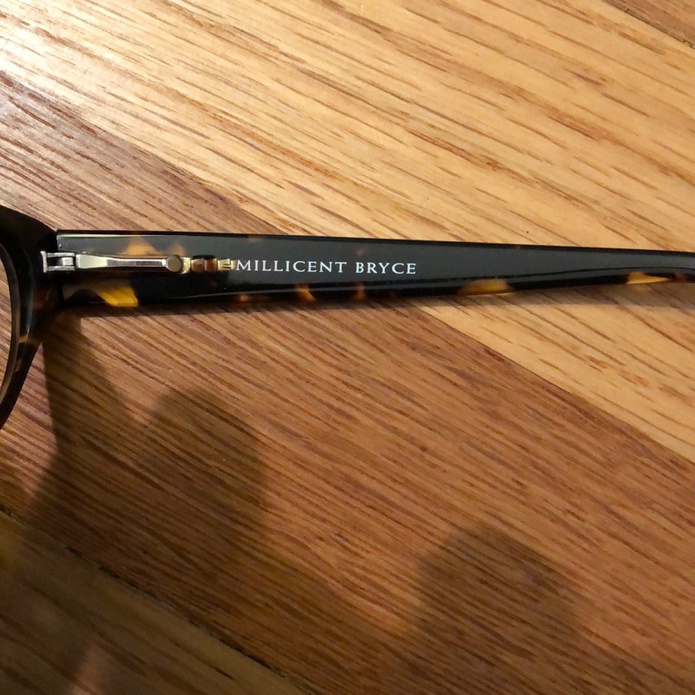 Millicent Bryce Tortoise Shell Reading Glasses - image 5